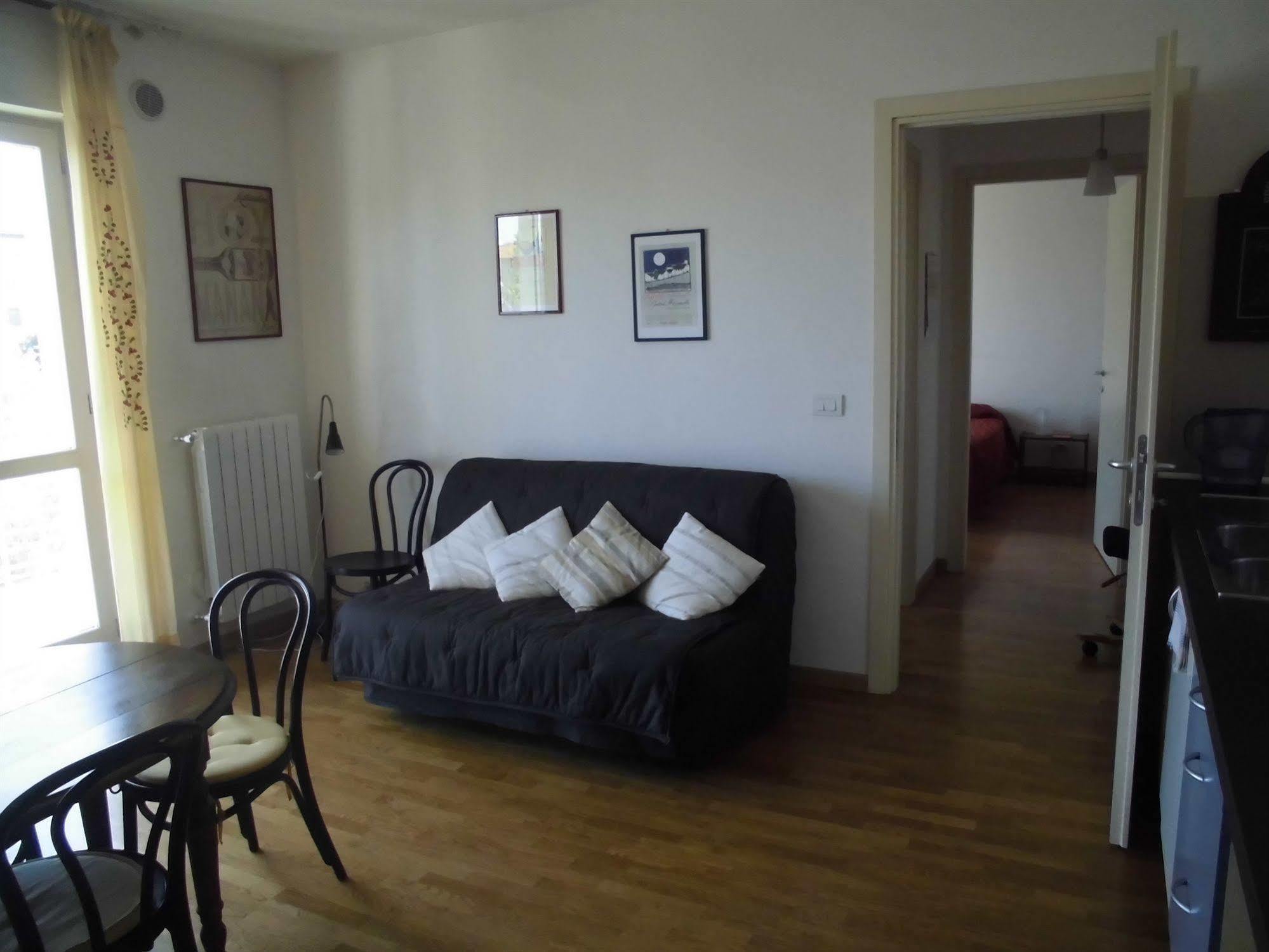 B&B Balon Торино Екстериор снимка