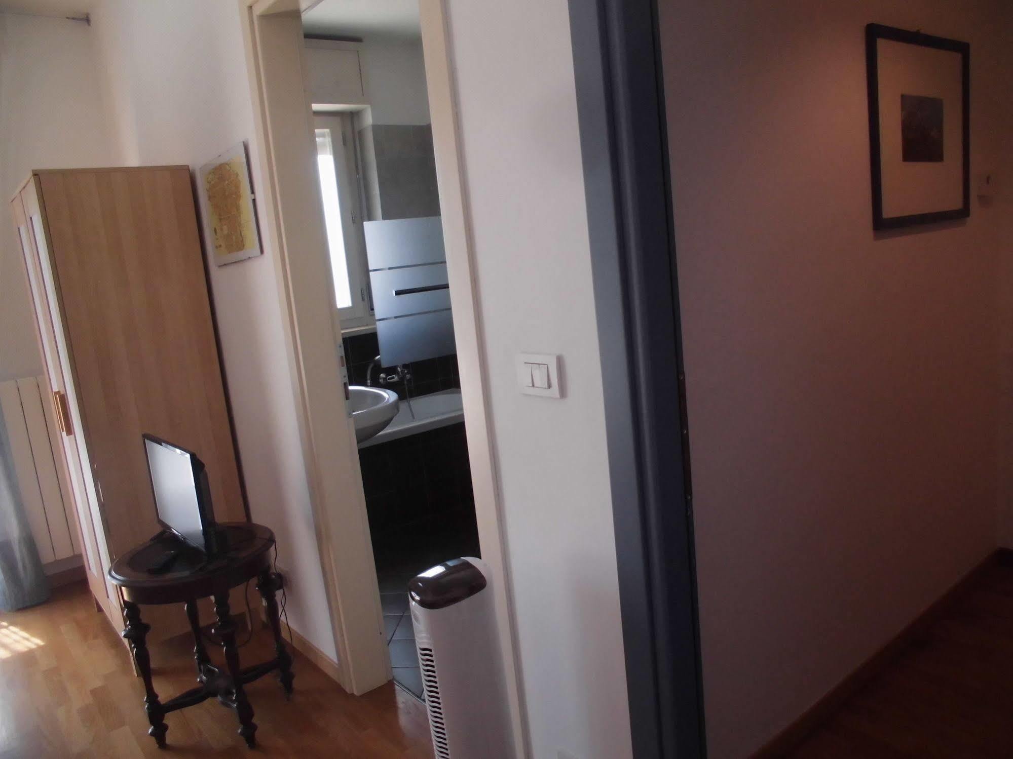B&B Balon Торино Екстериор снимка